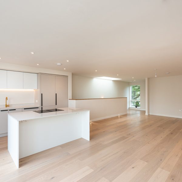 Kahrs-Vita-White-Oak-Flooring-Photo1